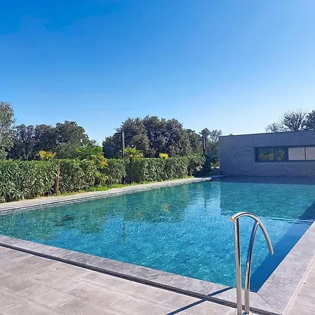 Apartment Chateau-11 By Interhome