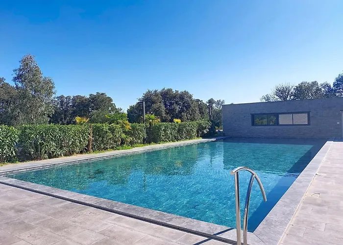 Apartment Chateau-11 By Interhome